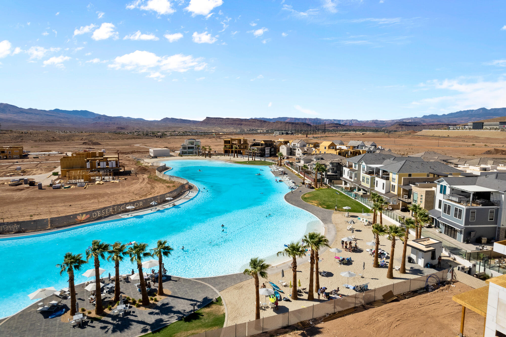 DESERT COLOR RESORT - Residential