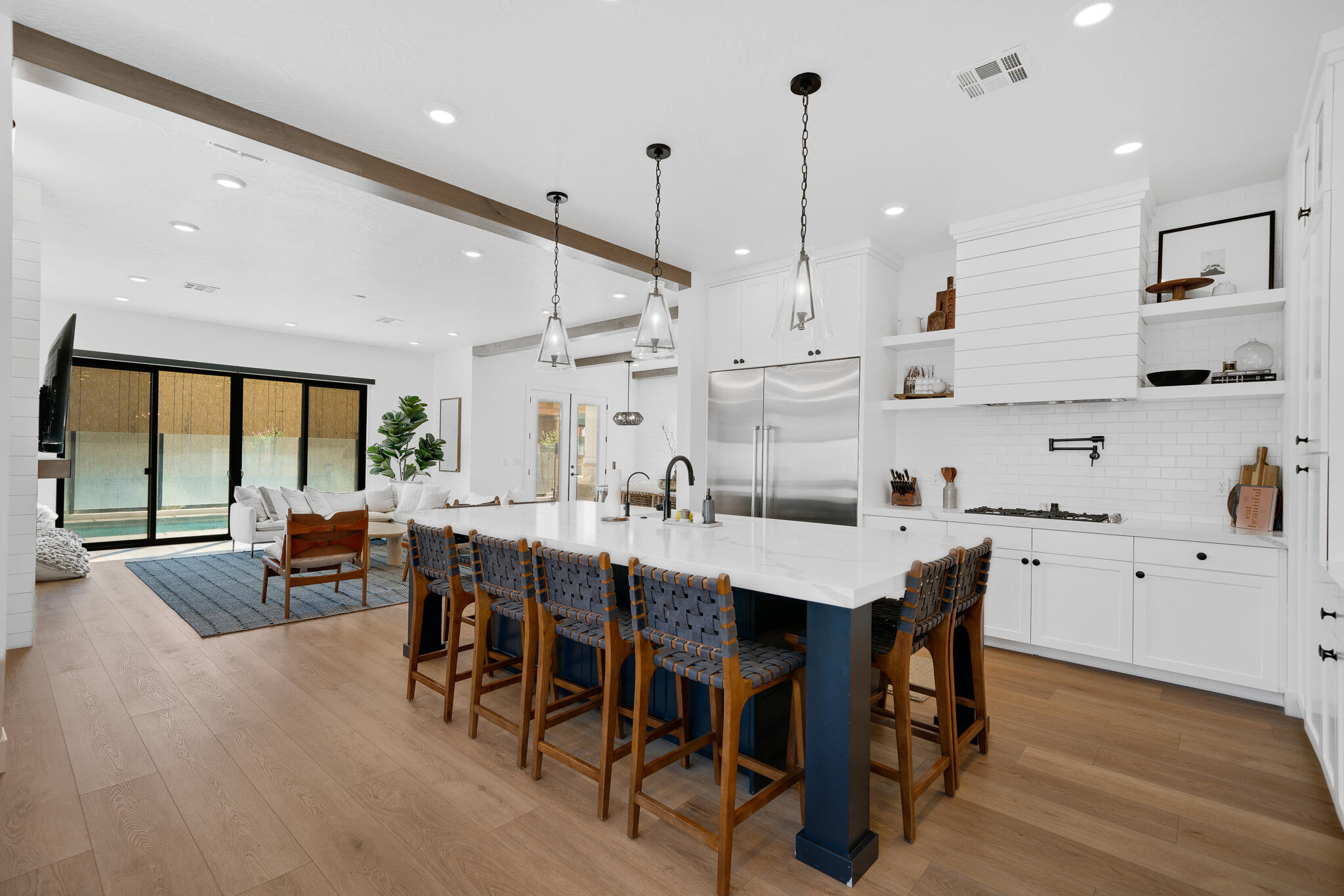 DESERT COLOR RESORT - Residential