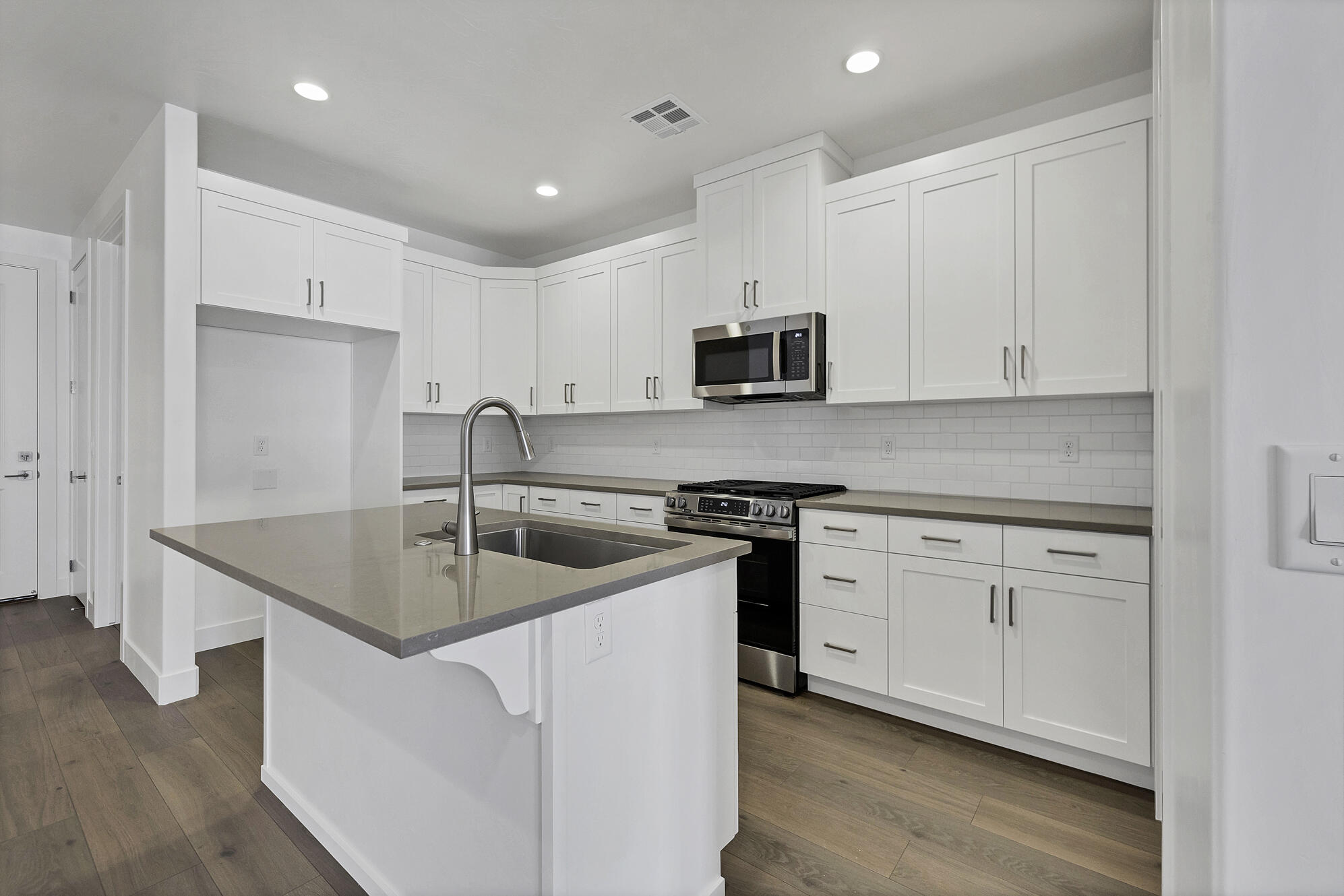 SENDERA AT SIENNA HILLS - Residential