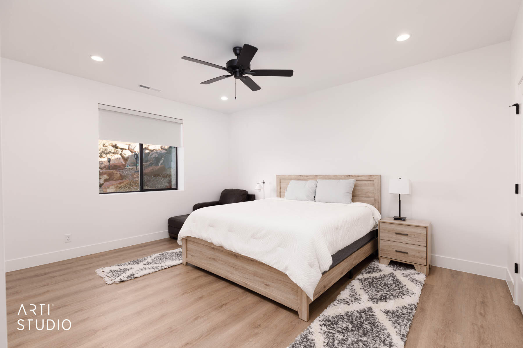 WASHINGTON VISTA - Residential