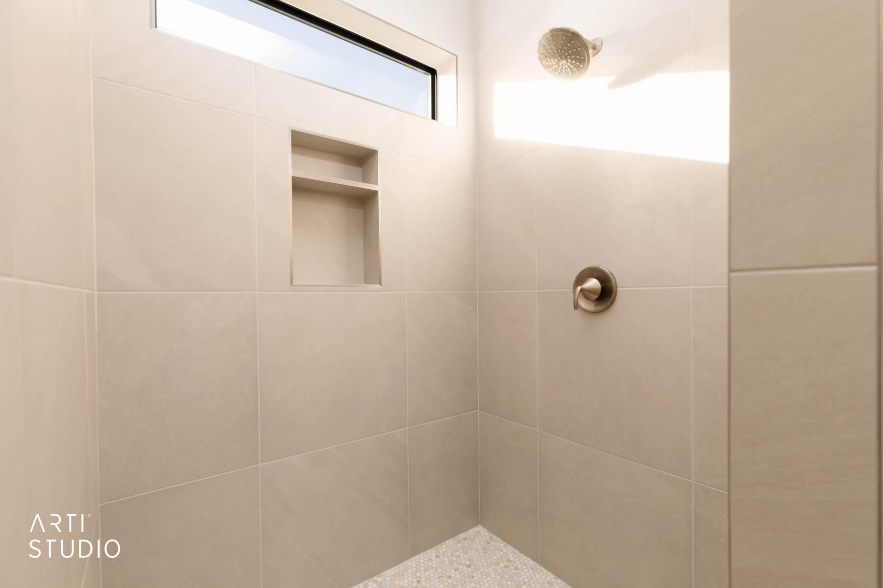 WASHINGTON VISTA - Residential