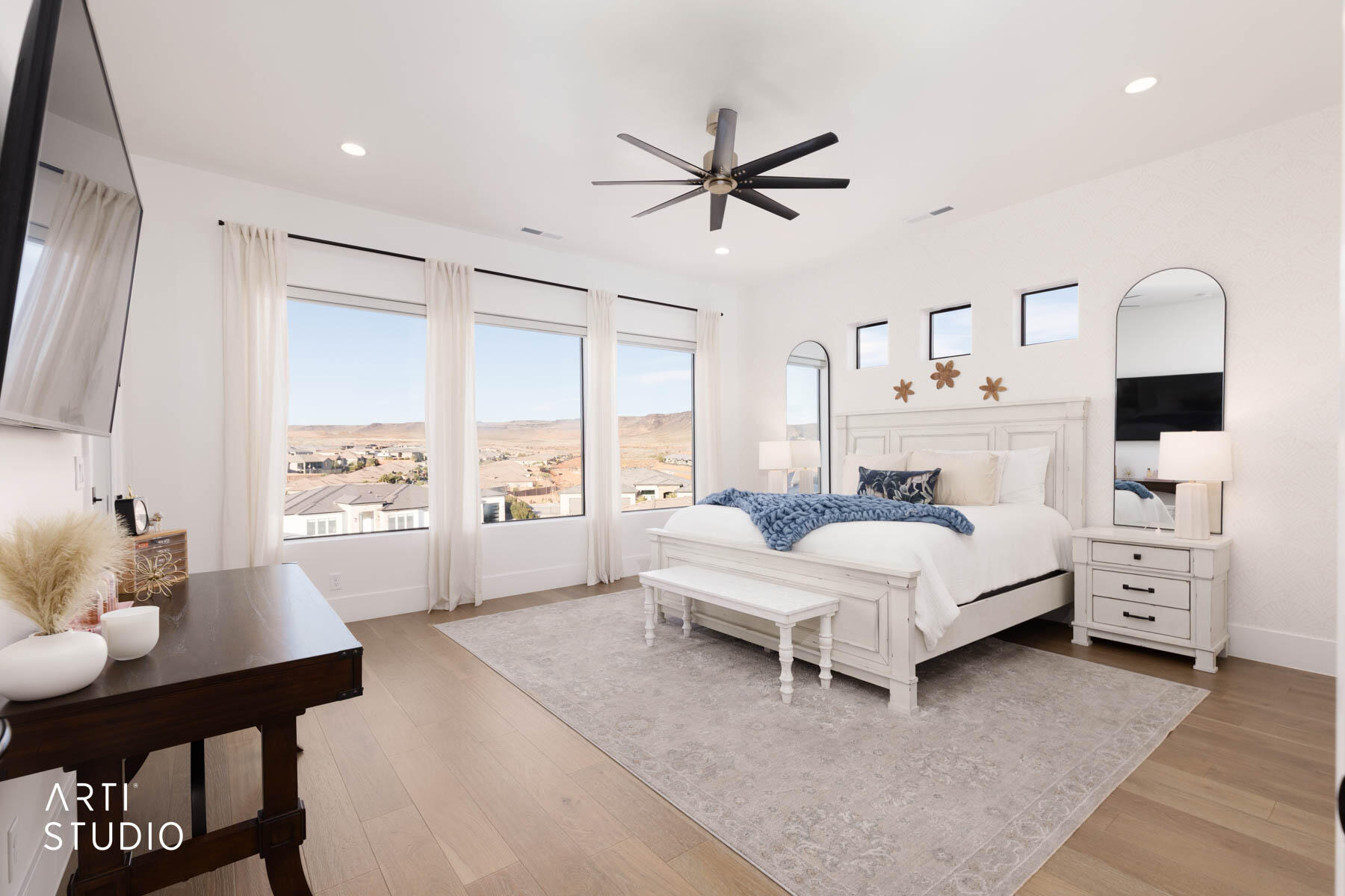 WASHINGTON VISTA - Residential