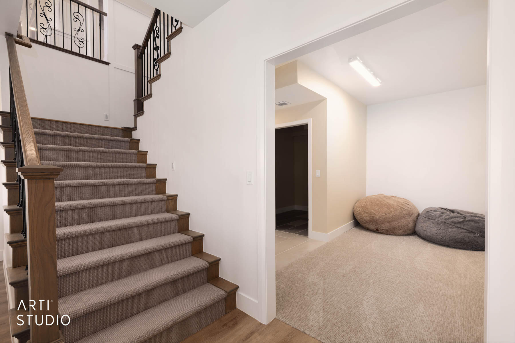 WASHINGTON VISTA - Residential