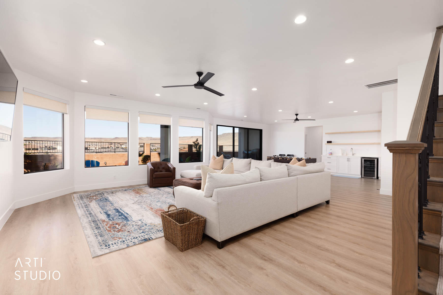 WASHINGTON VISTA - Residential