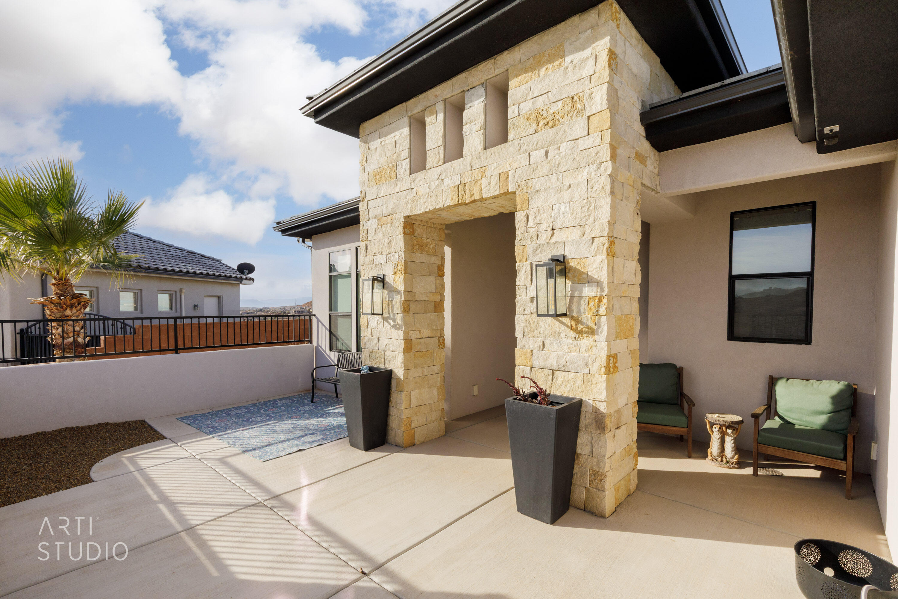 WASHINGTON VISTA - Residential