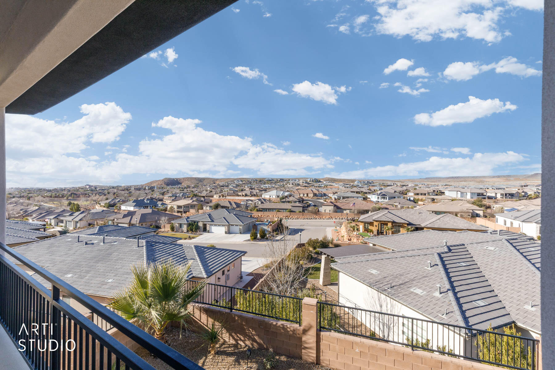 WASHINGTON VISTA - Residential