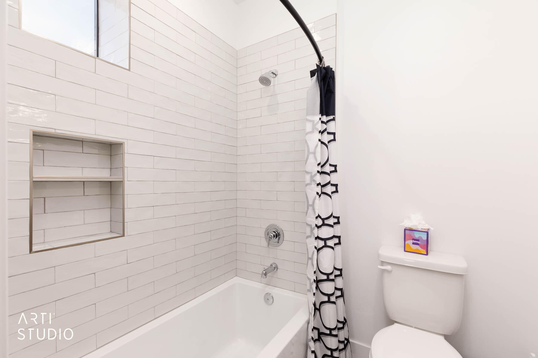 WASHINGTON VISTA - Residential