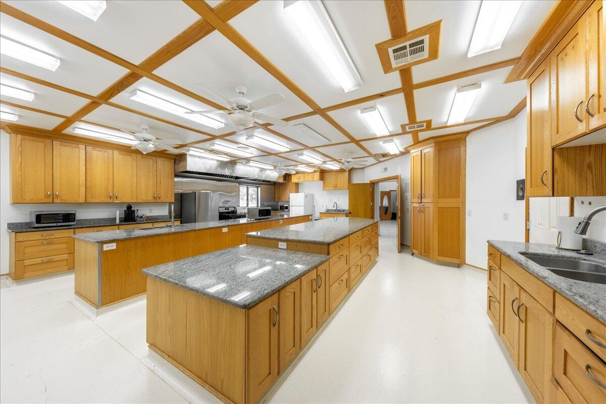 SHORT CREEK - Residential Income