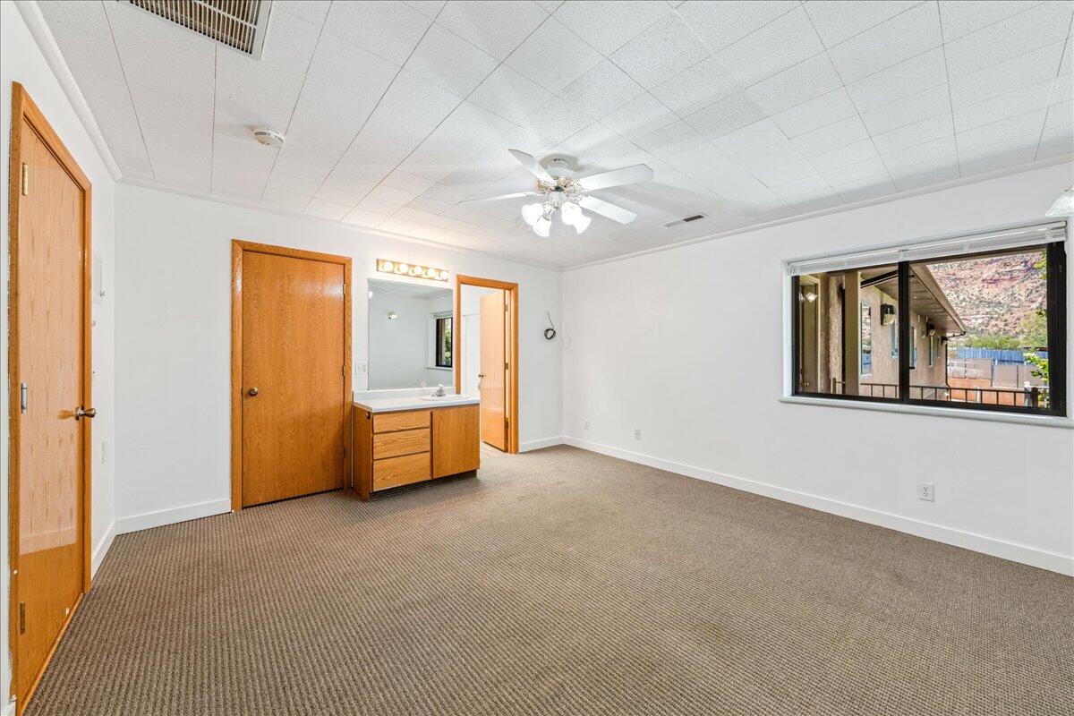 SHORT CREEK - Residential Income