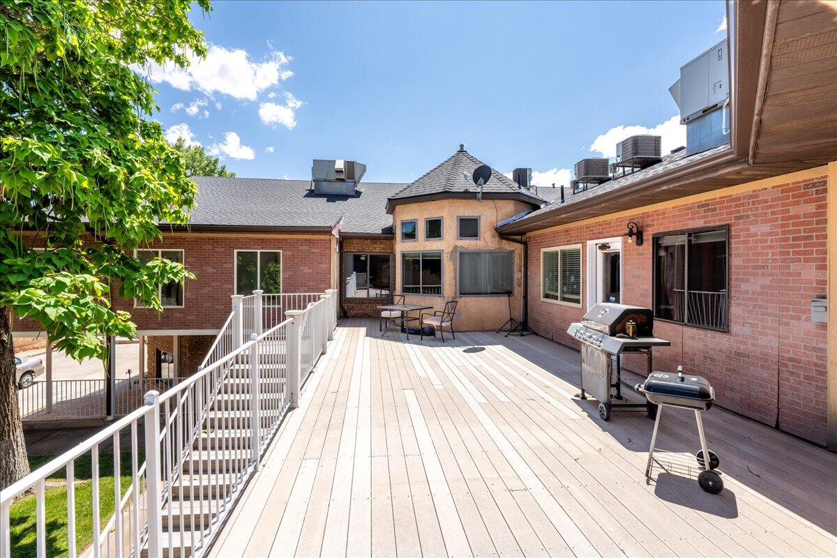 SHORT CREEK - Residential Income