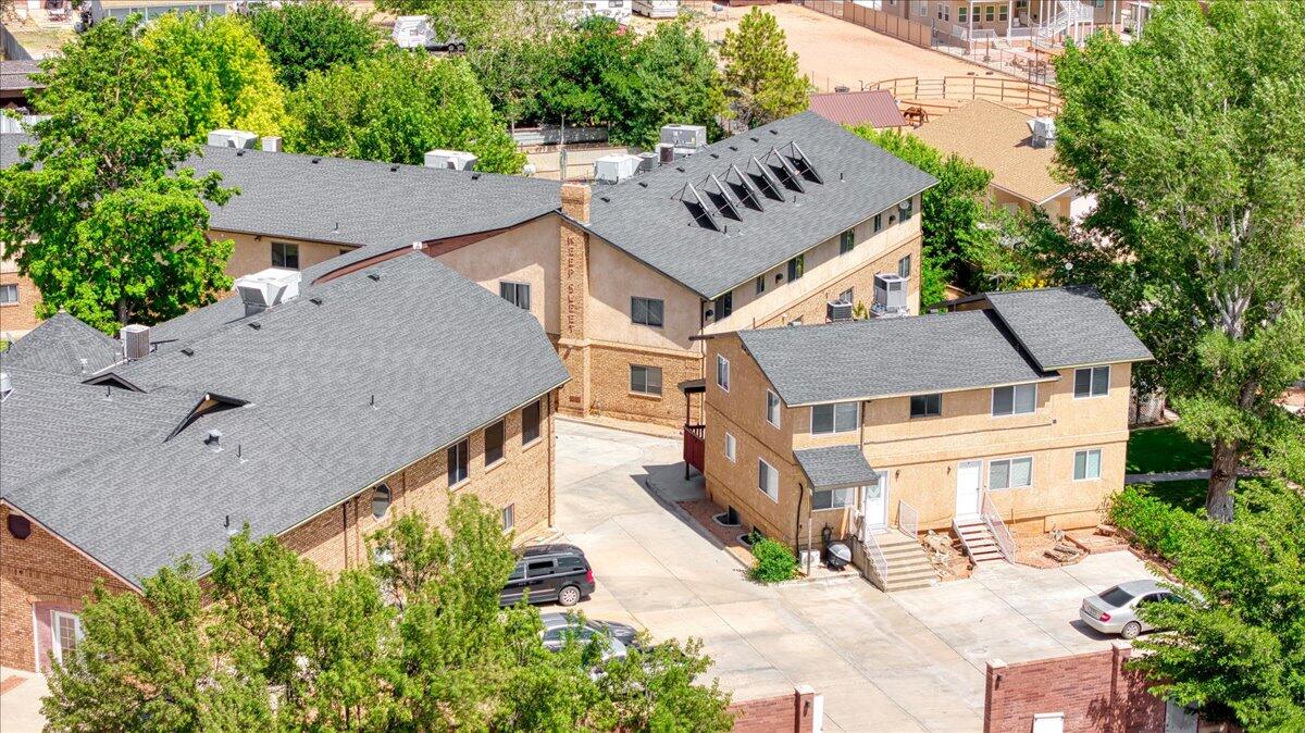 SHORT CREEK - Residential Income