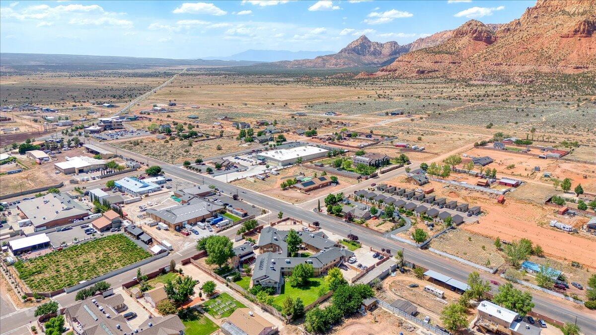 SHORT CREEK - Residential Income