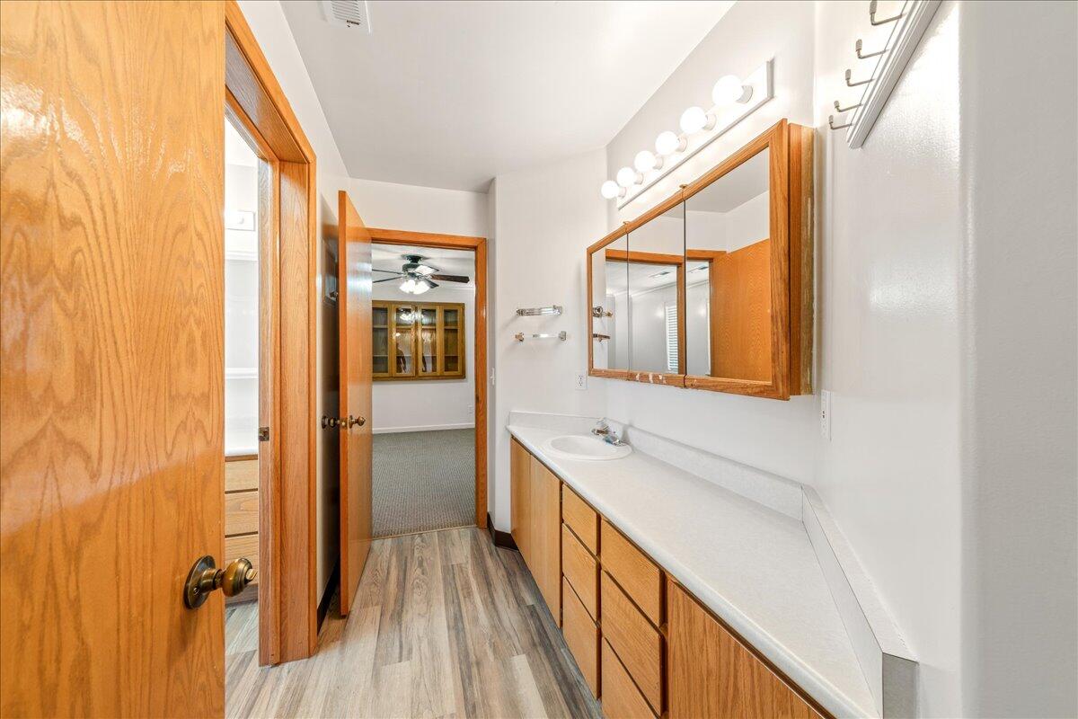 SHORT CREEK - Residential Income