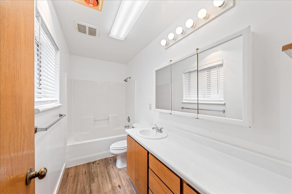 SHORT CREEK - Residential Income