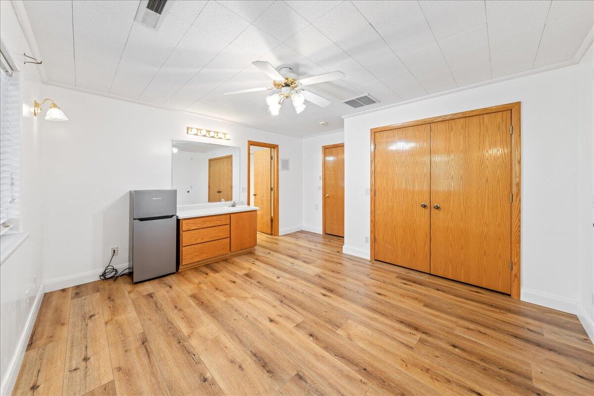 SHORT CREEK - Residential Income