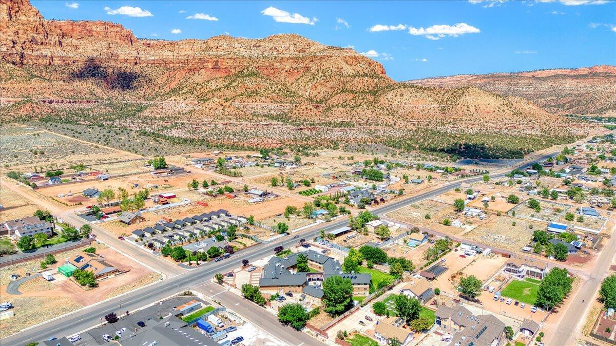 SHORT CREEK - Residential Income