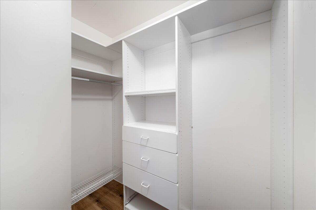 SHORT CREEK - Residential Income