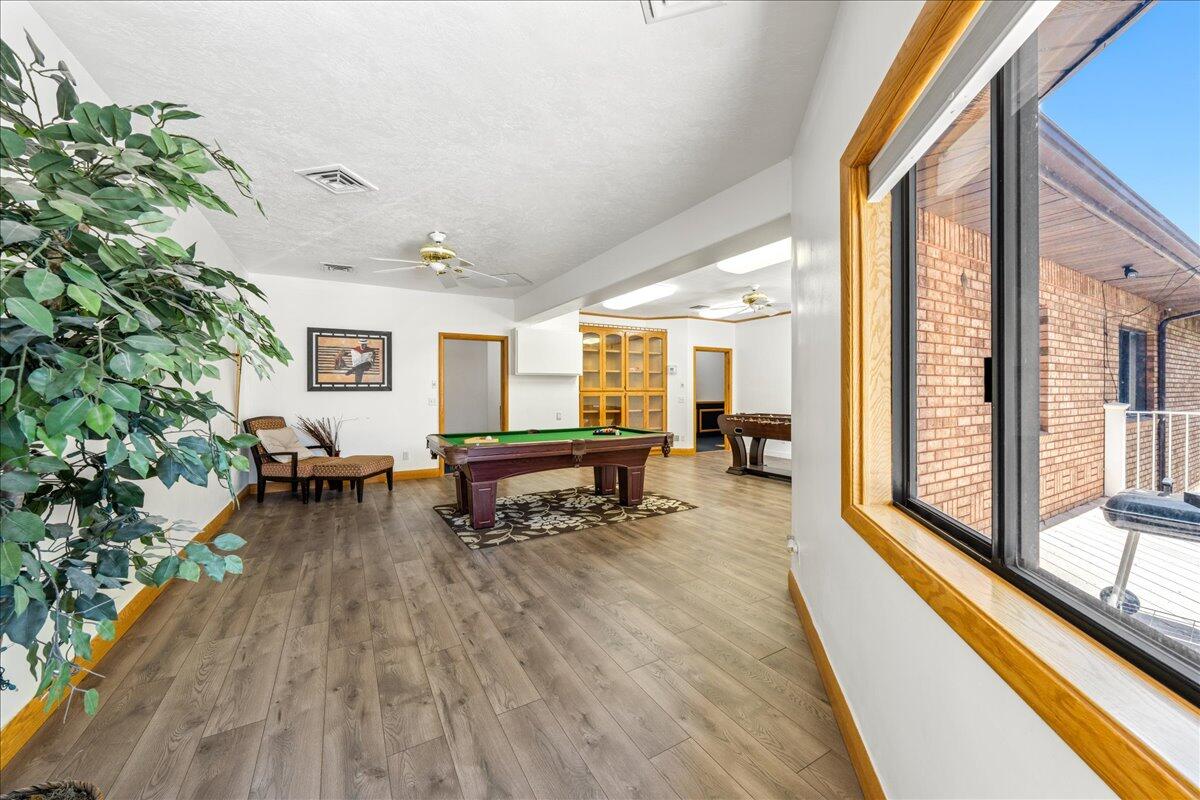 SHORT CREEK - Residential Income