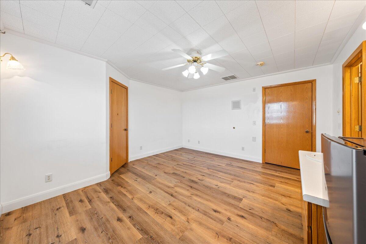 SHORT CREEK - Residential Income