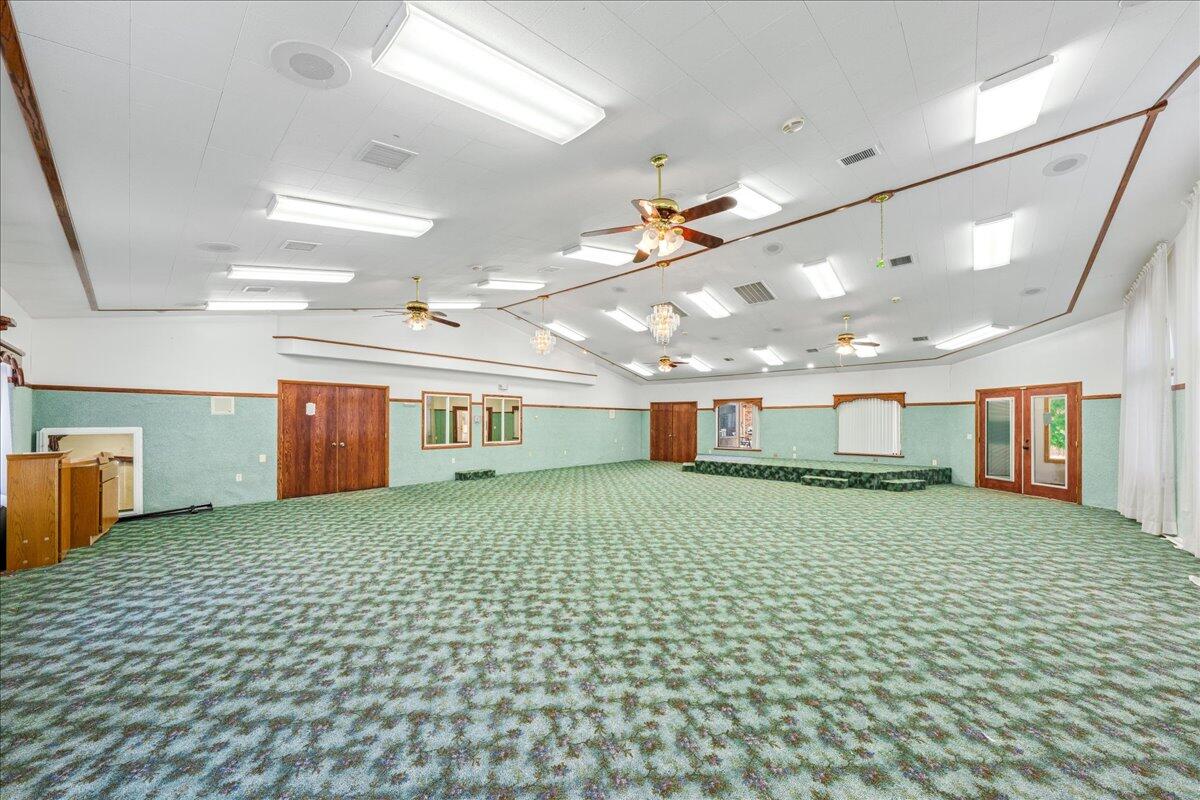 SHORT CREEK - Residential Income