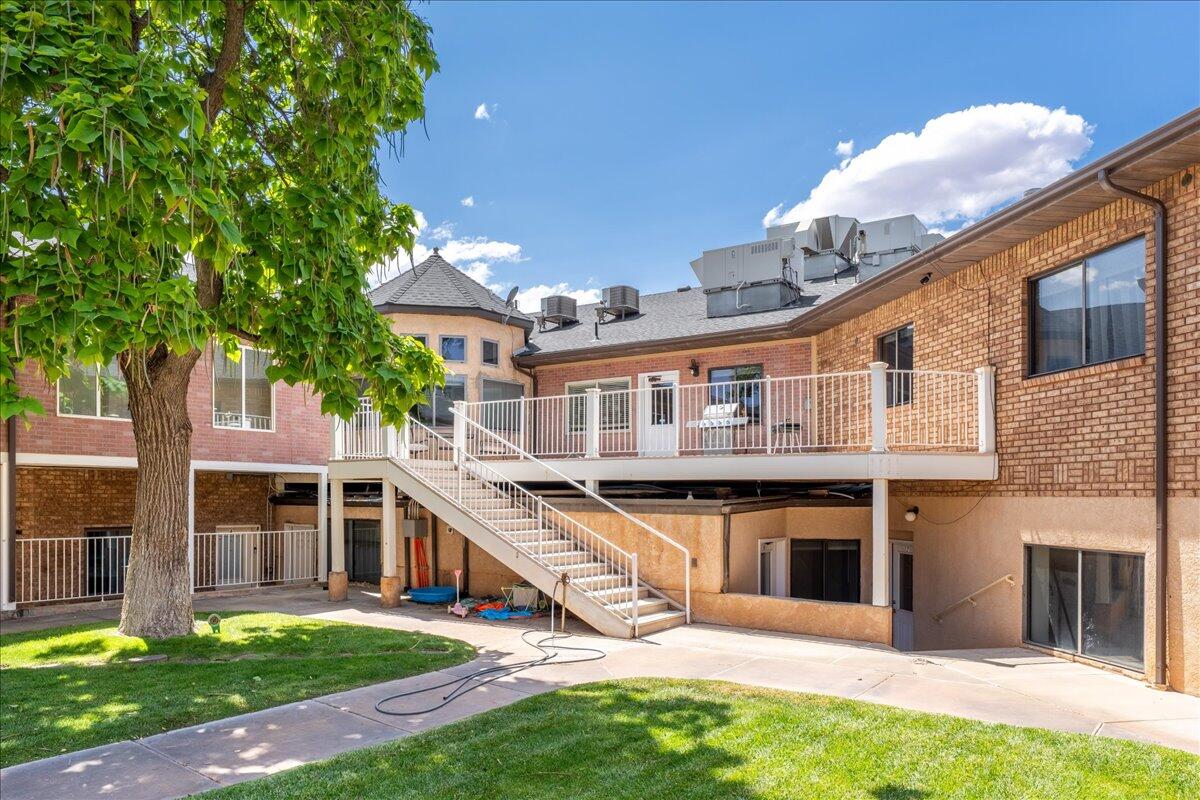 SHORT CREEK - Residential Income