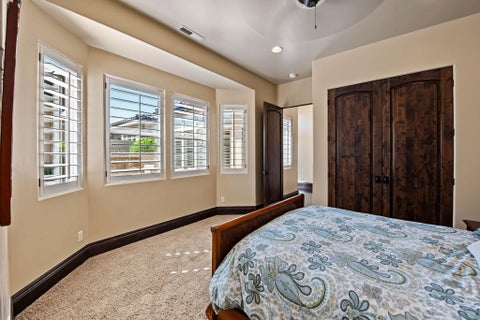 Tiny photo for 2162 W Azzurro CIR, Saint George, UT 84790 (MLS # 26-276848)
