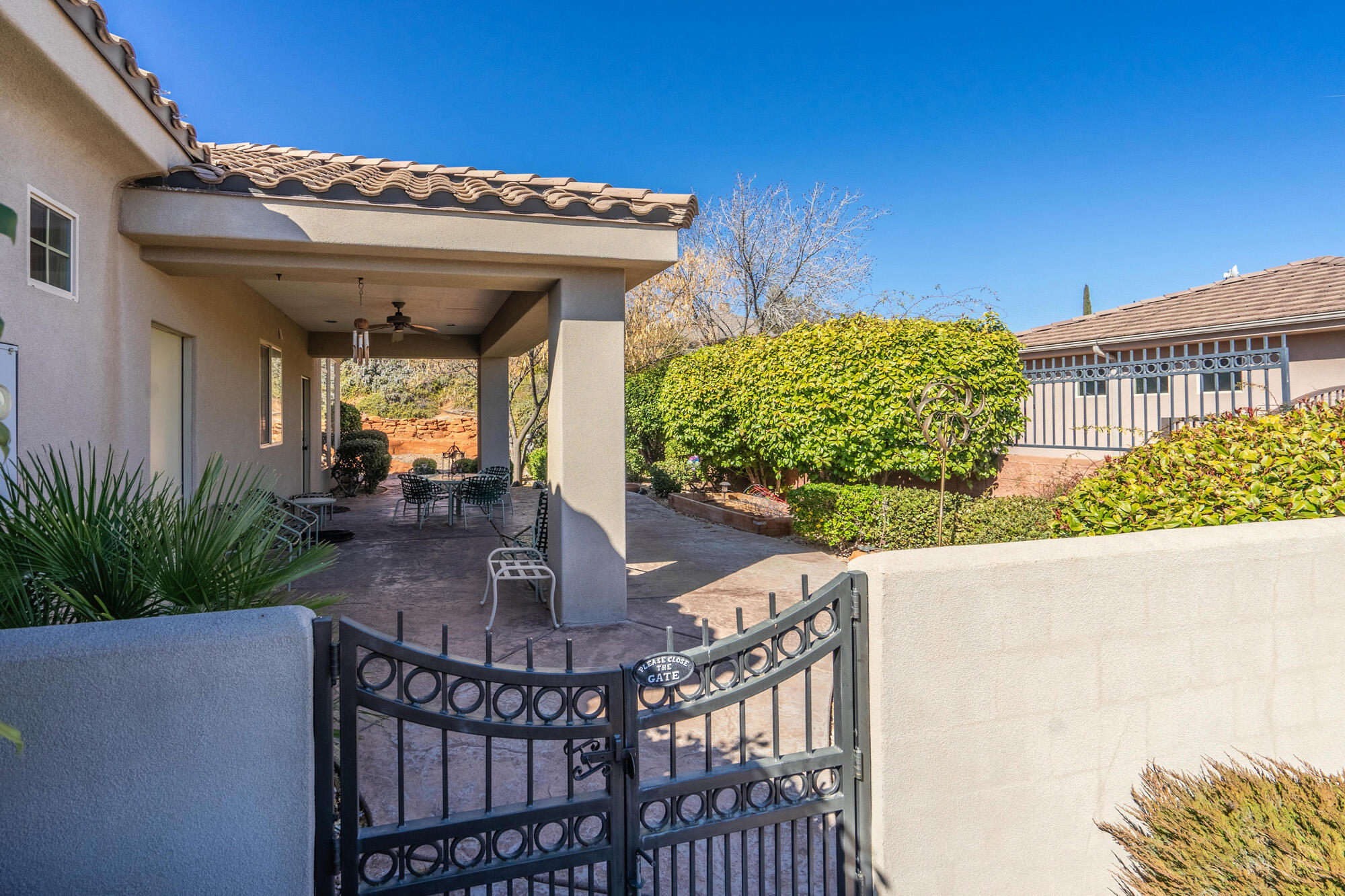 SHADOW BLUFF - Residential