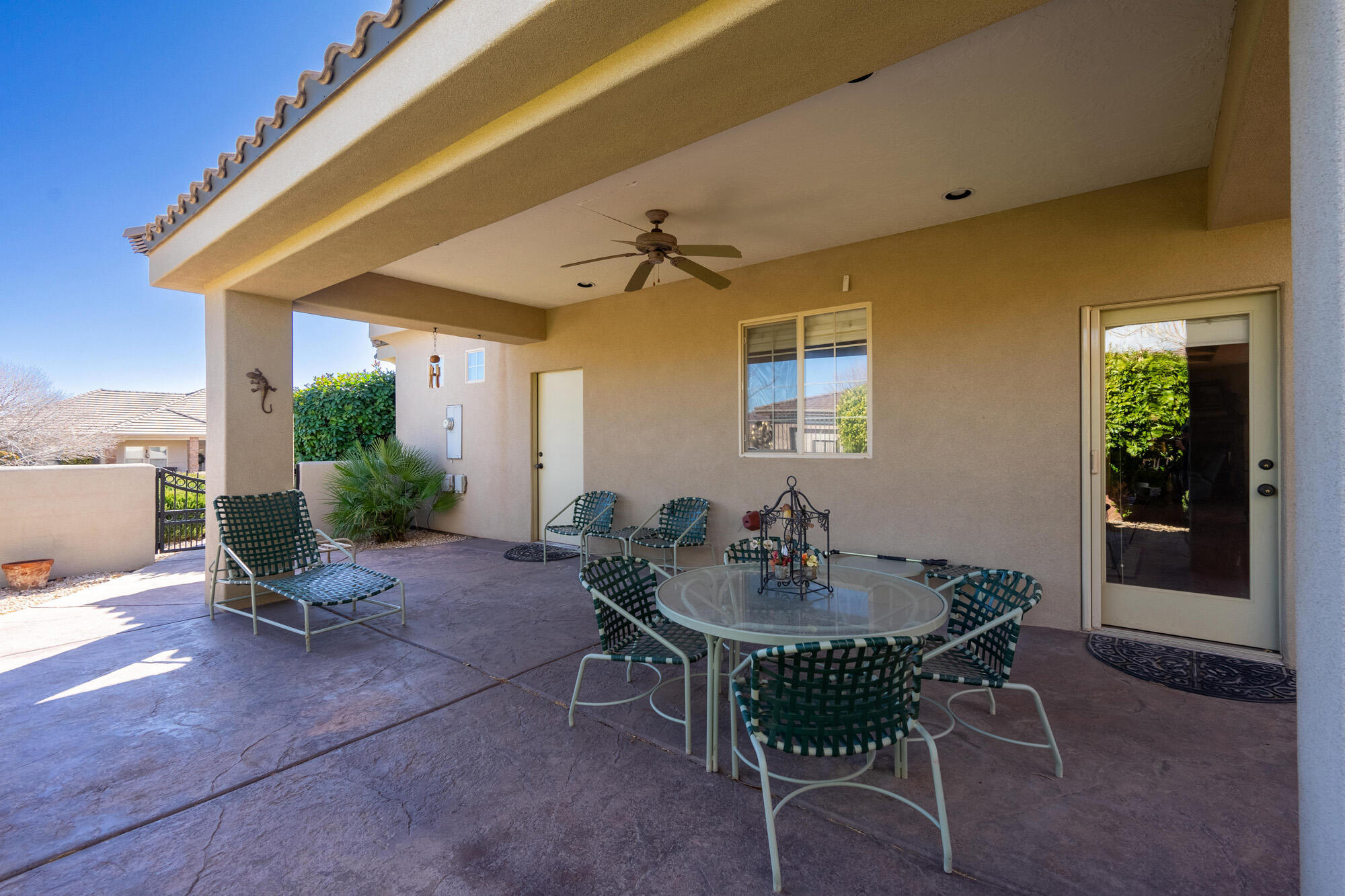 SHADOW BLUFF - Residential