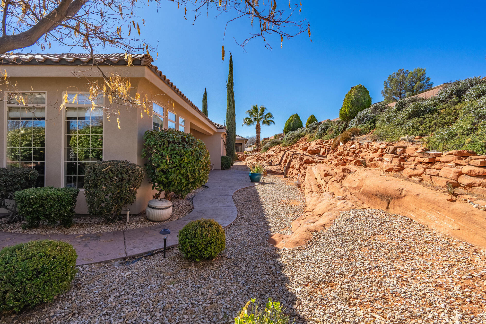 SHADOW BLUFF - Residential