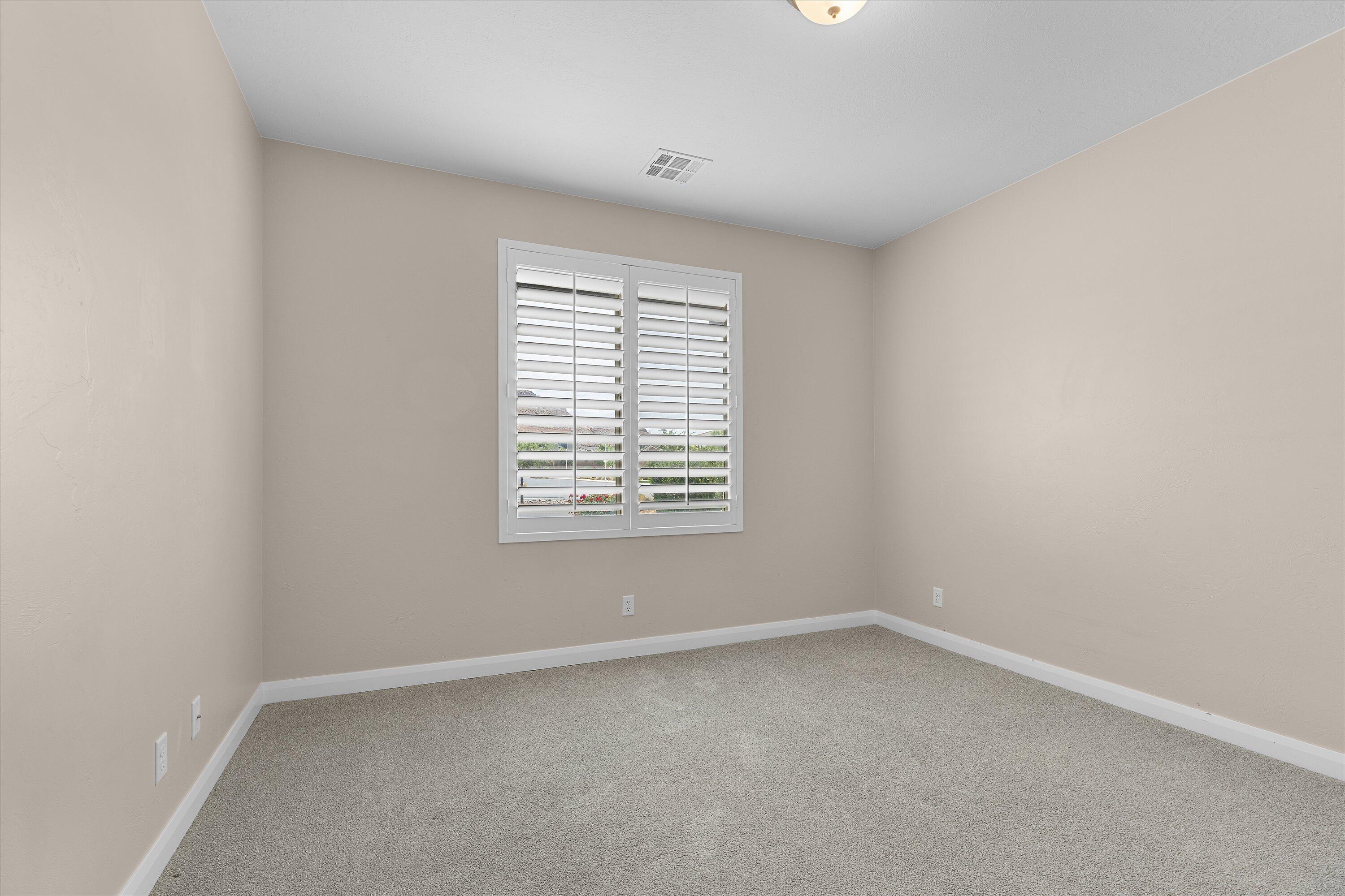REDWOOD ESTATES - Residential
