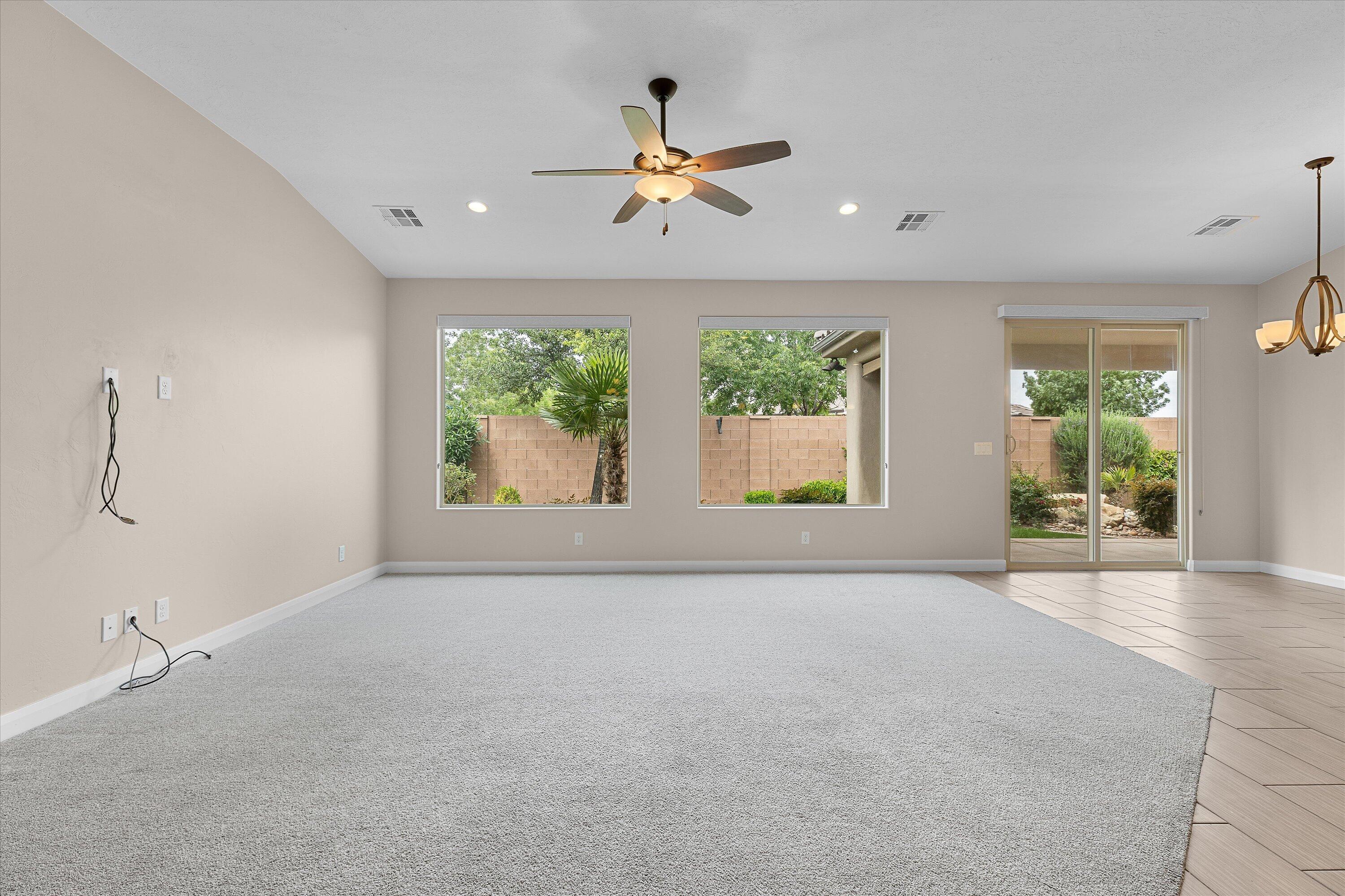 REDWOOD ESTATES - Residential