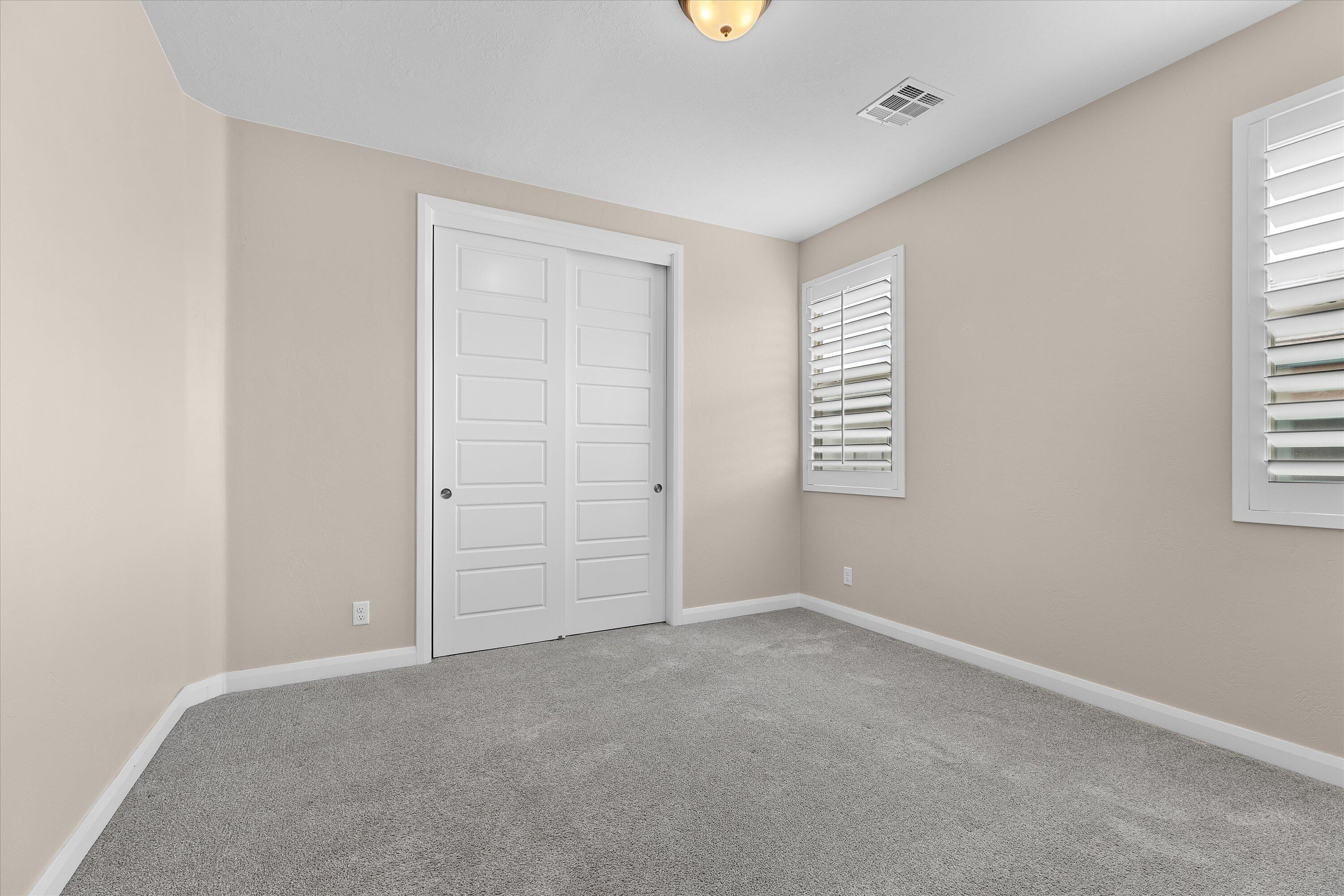 REDWOOD ESTATES - Residential