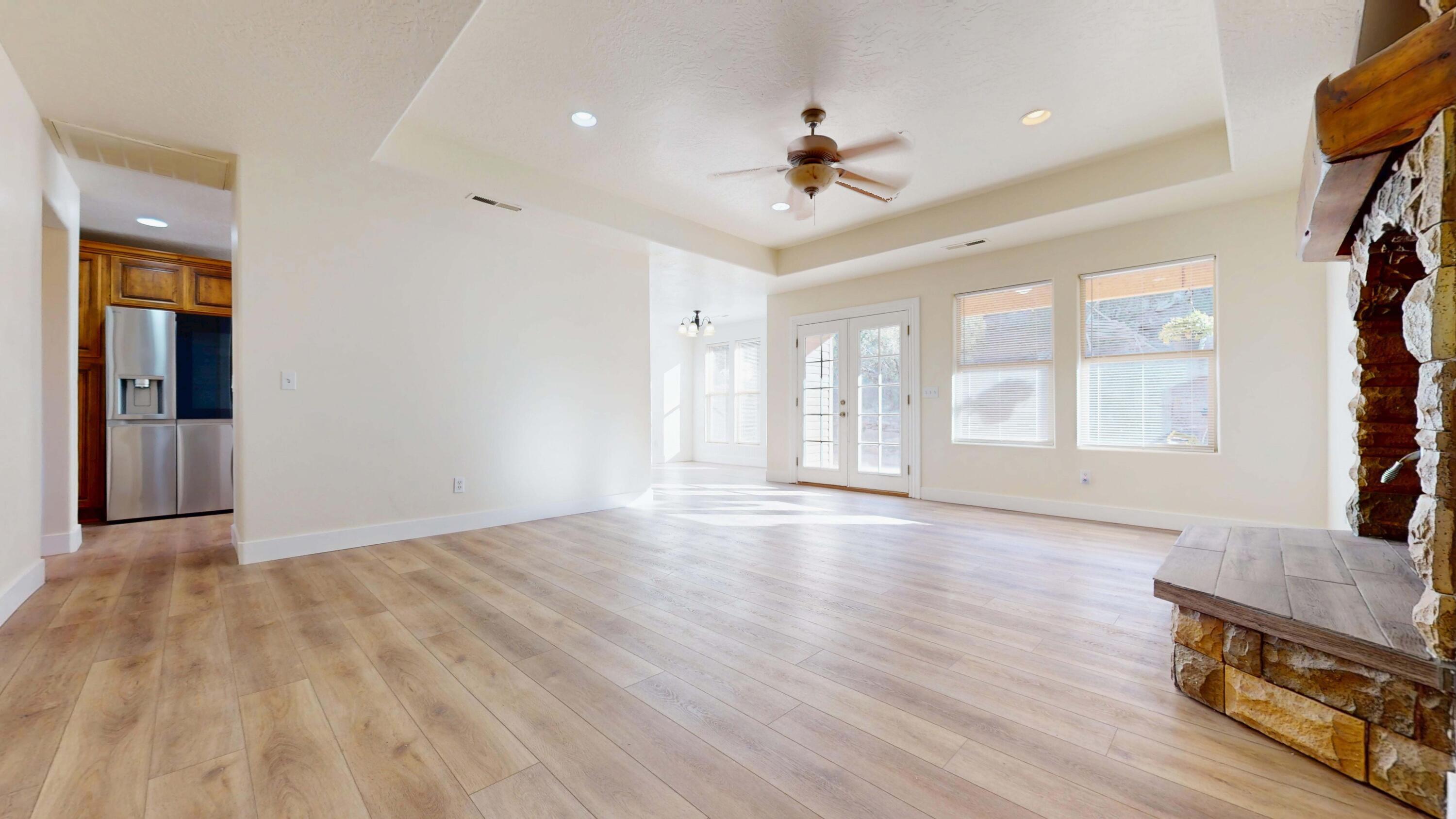 APPLE VALLEY RANCH - Residential