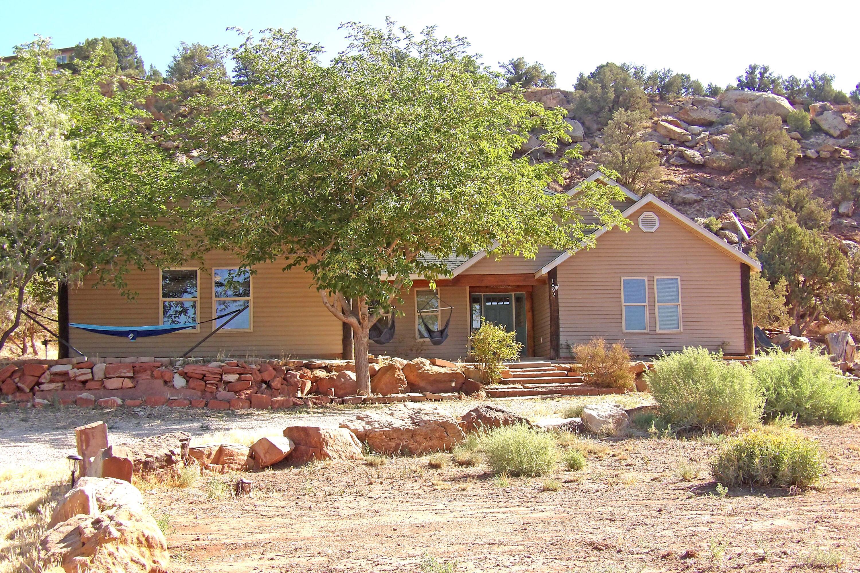 APPLE VALLEY RANCH - Residential