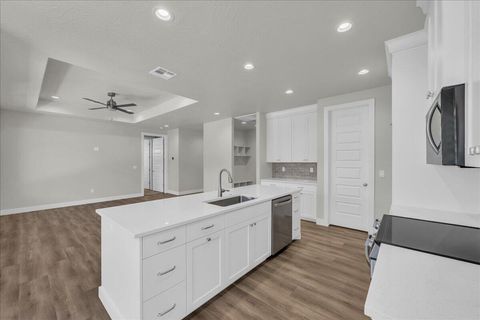 Tiny photo for 3935 S 2160 W, Hurricane, UT 84737 (MLS # 26-271705)