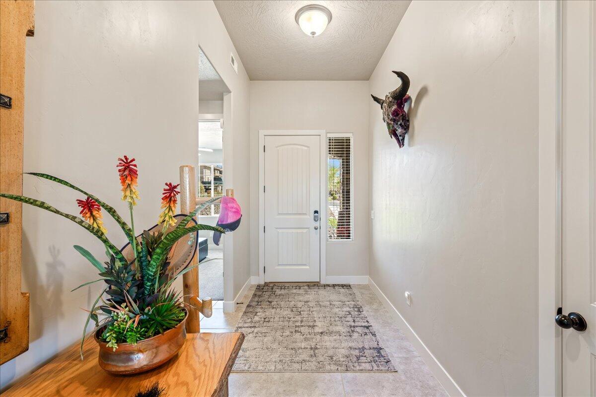 IVY WOOD - Residential