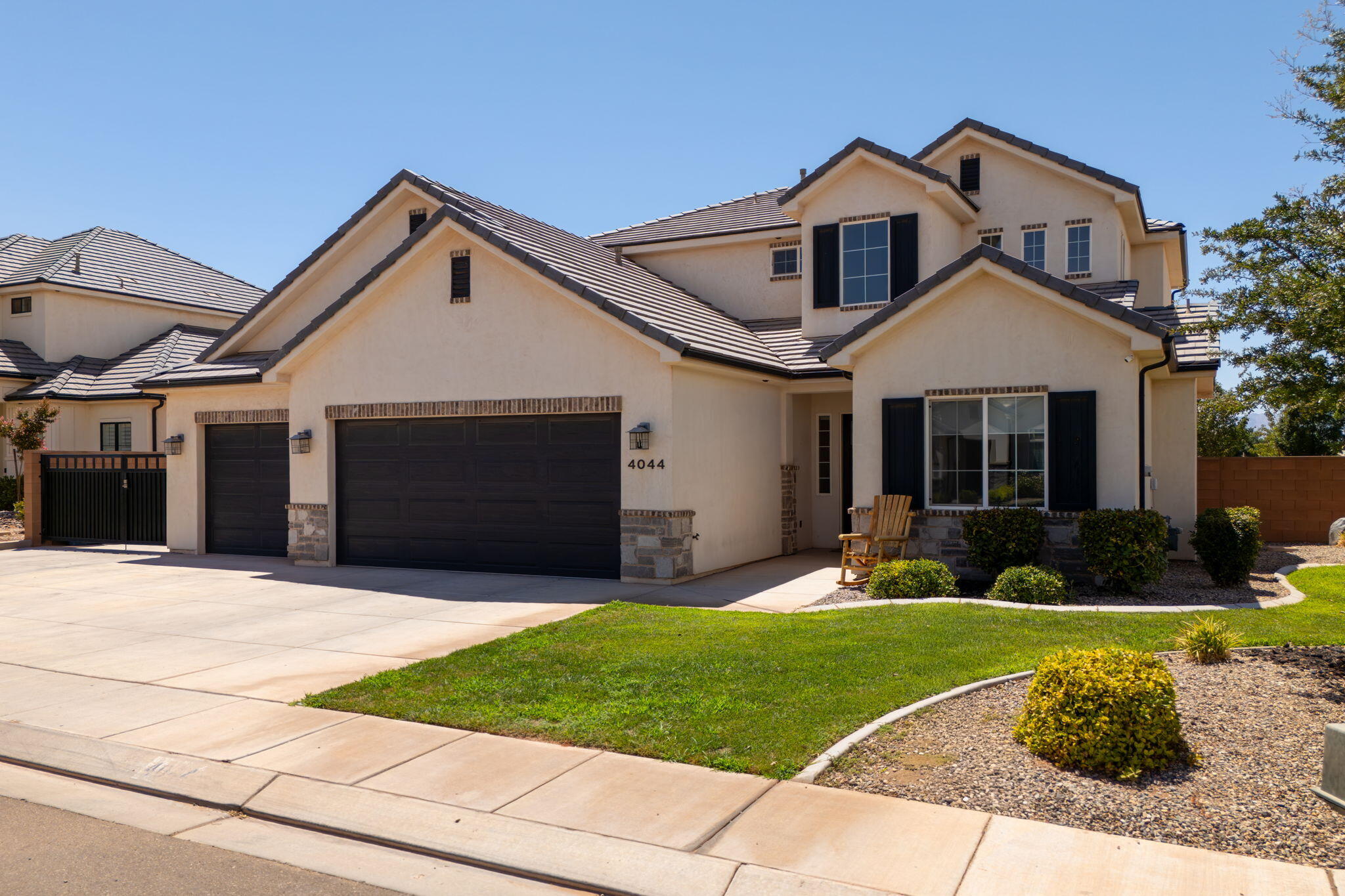 Photo 1 of 43 — 4044 S 490 E, Washington, UT 84780