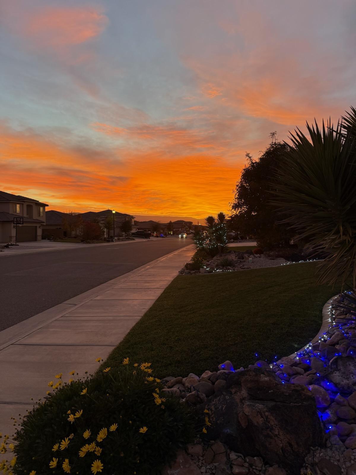 SAGE CANYON - Residential