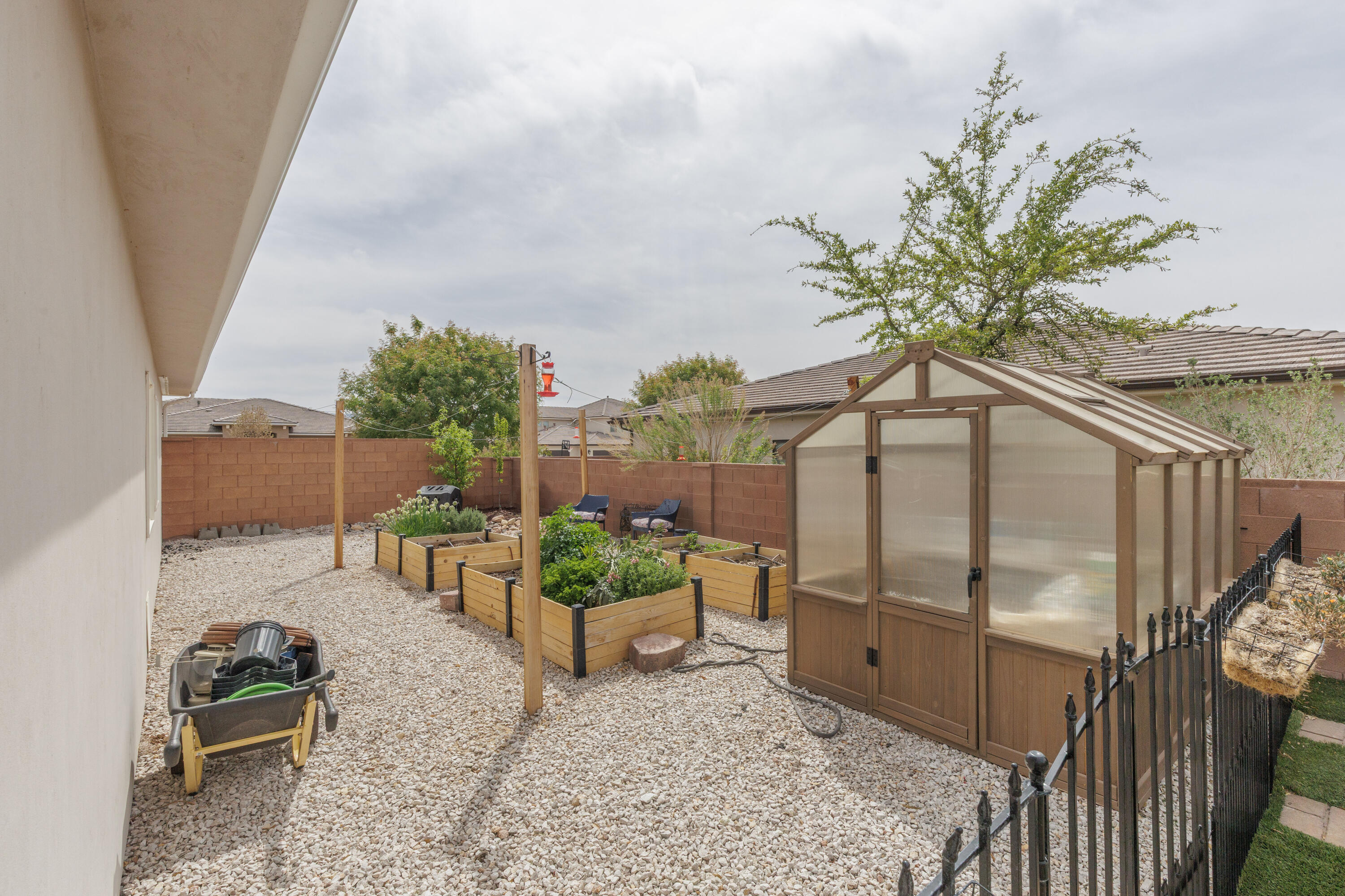 SAGE CANYON - Residential