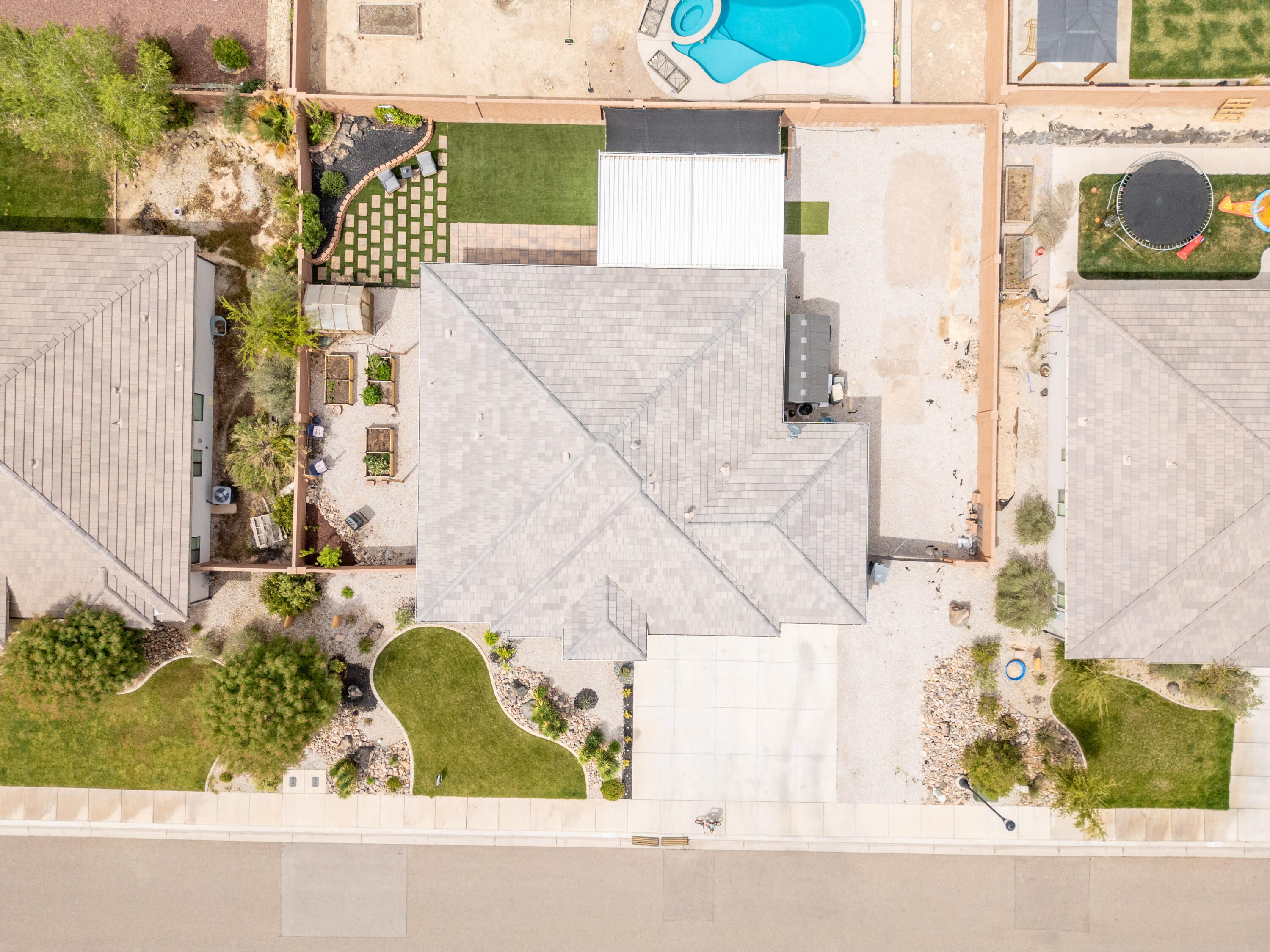 SAGE CANYON - Residential