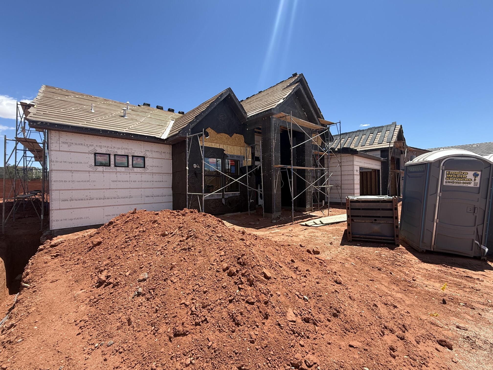 ONYX CANYON - Residential