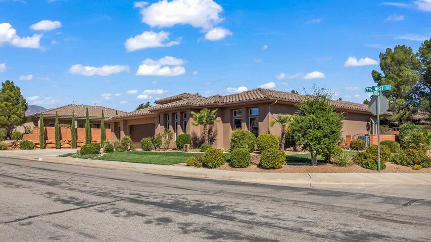 SILVERSTONE AT GREEN SPRINGS - Residential