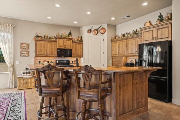 SILVERSTONE AT GREEN SPRINGS - Residential