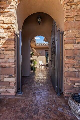 SILVERSTONE AT GREEN SPRINGS - Residential