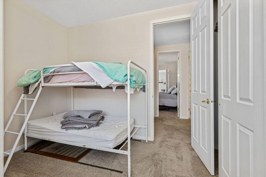 CORAL CANYON - Residential