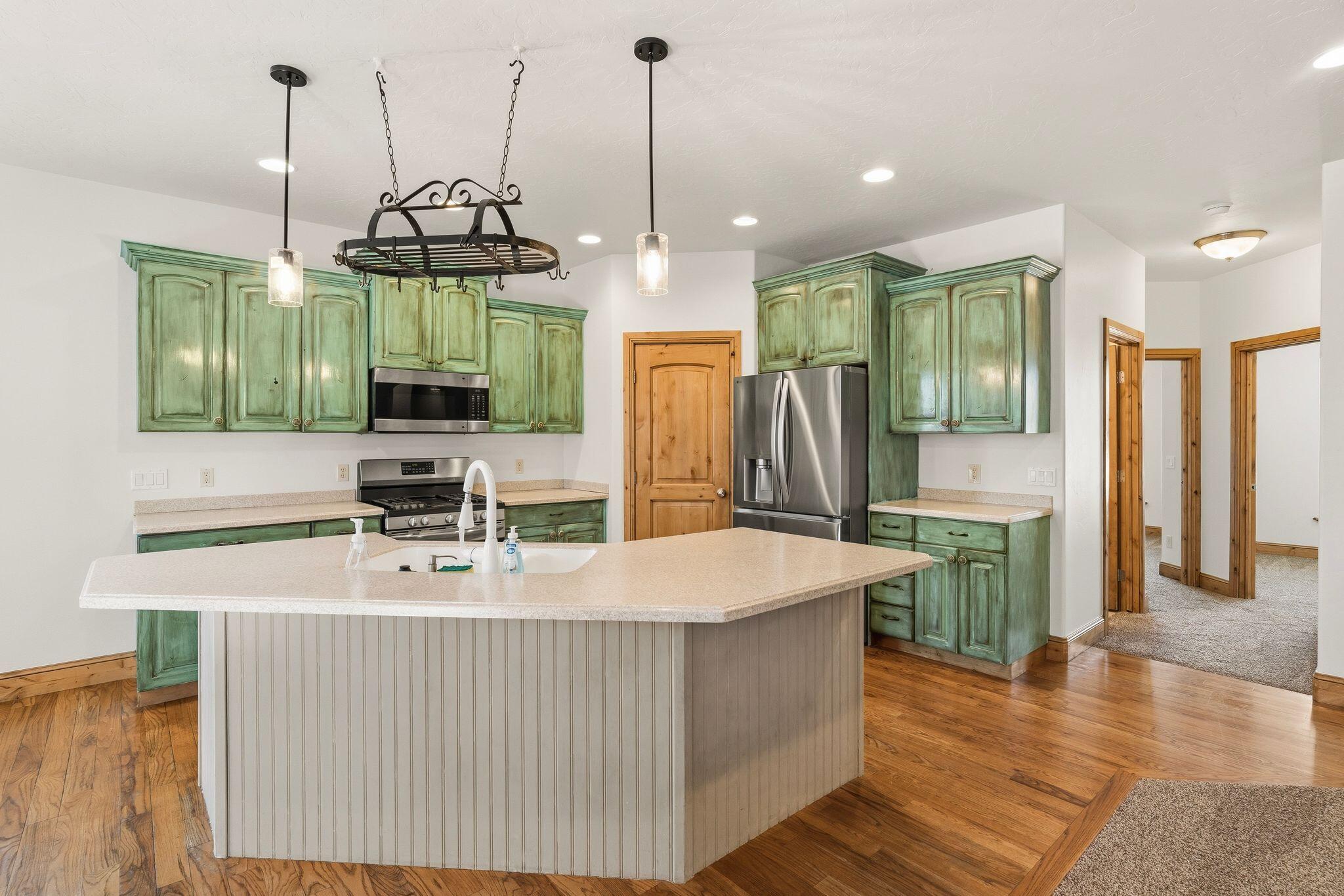 VILLAGE ON THE HEIGHTS - Residential