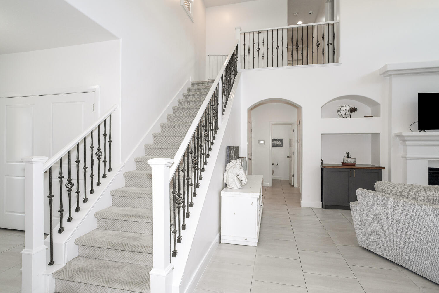 ESTATES AT HIDDEN VALLEY - Residential