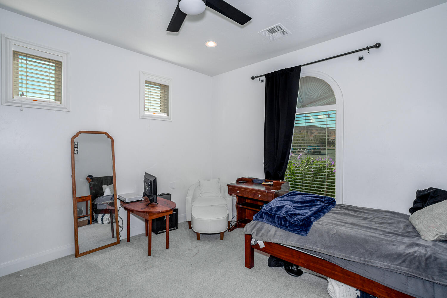 ESTATES AT HIDDEN VALLEY - Residential