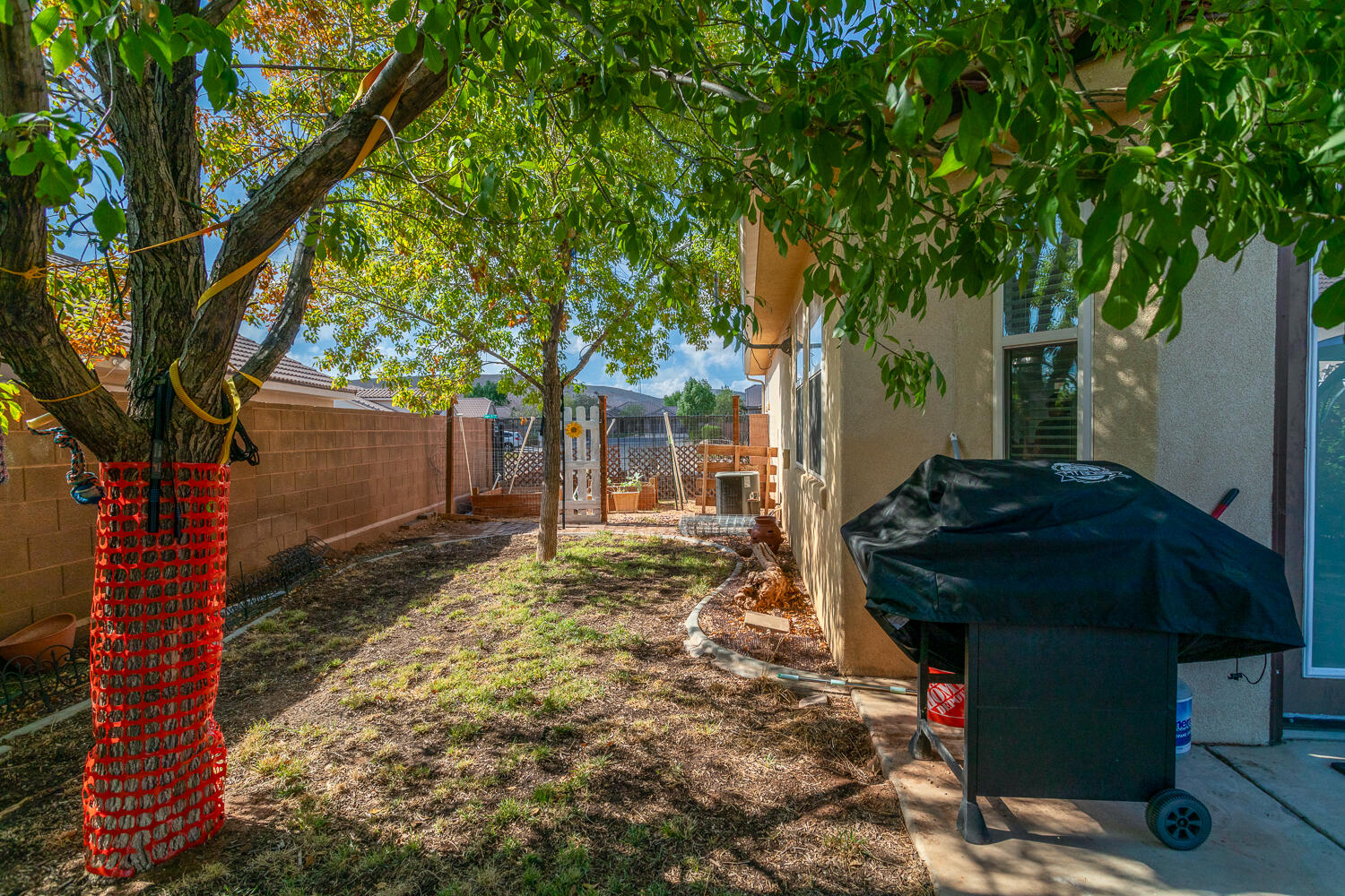 ESTATES AT HIDDEN VALLEY - Residential