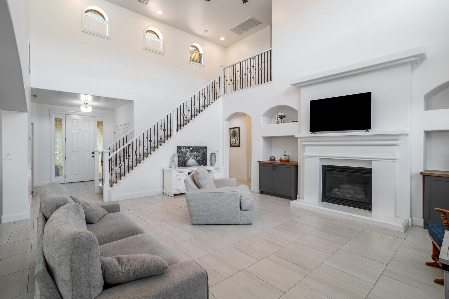 ESTATES AT HIDDEN VALLEY - Residential